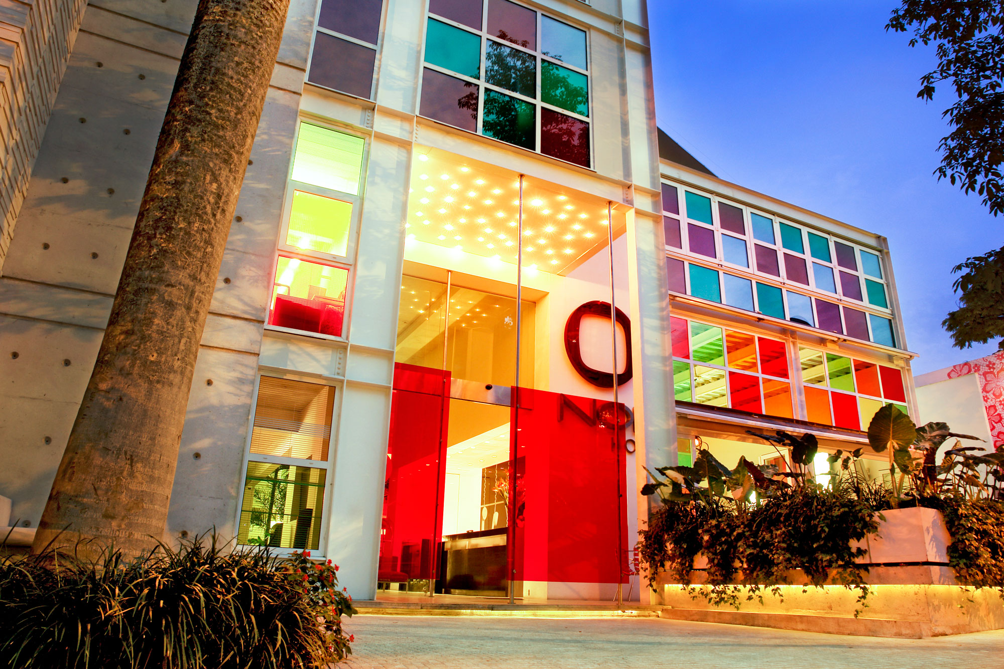 Obra HOTEL NOW